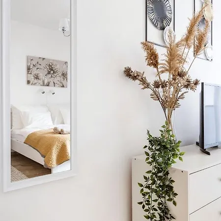 Stylish And Cozy Studio In The Heart Of The City Apartment *